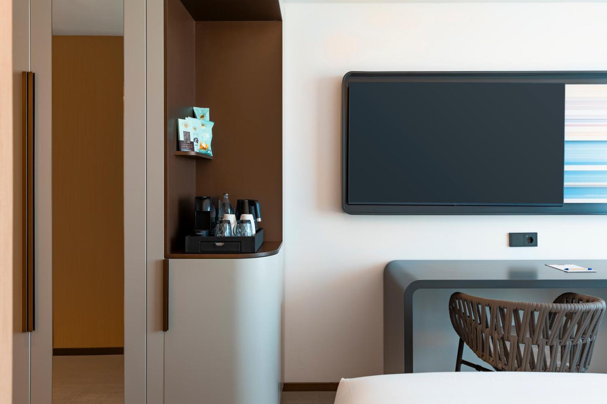 Labtwentytwo Barcelona, A Tribute Portfolio Hotel By Marriott Exterior photo
