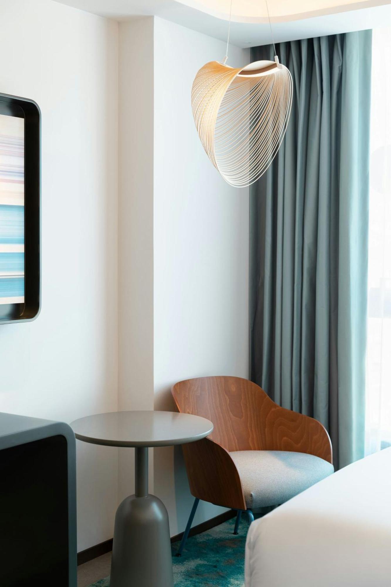 Labtwentytwo Barcelona, A Tribute Portfolio Hotel By Marriott Exterior photo